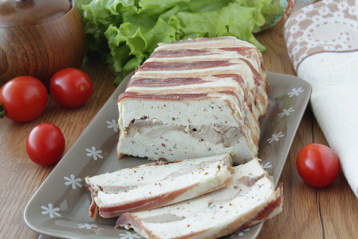 Террин из индейки и курицы 