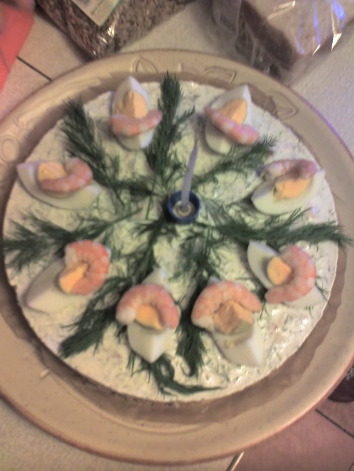 холодный торт с лососем