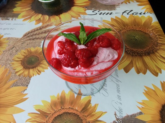 Творожный десерт «Малина на снегу»