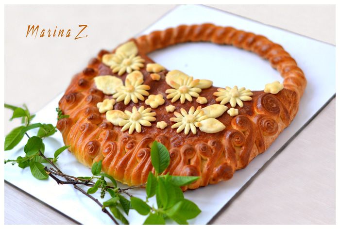 Пирог "Сумочка Весны" из сливочного дрожжевого теста