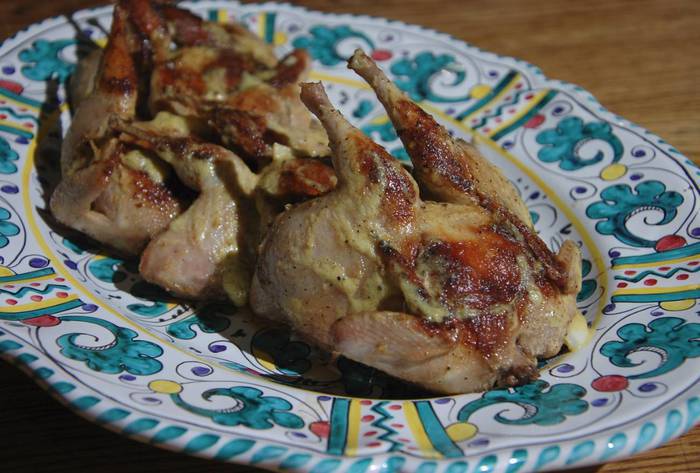 Перепелки в дижонском соусе