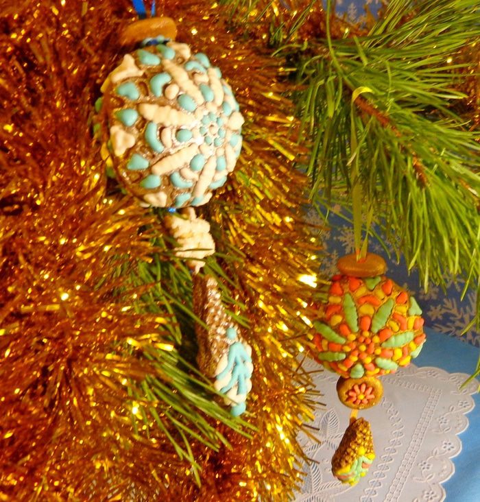 Пряники "Новогодние игрушки с сюрпризом"