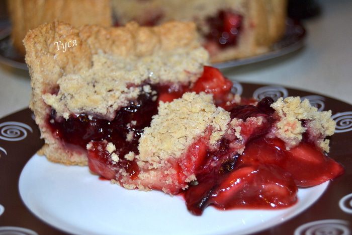 Фруктово-ягодный пирог