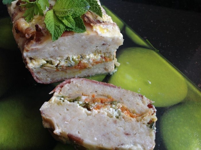 Террин из трески в беконе