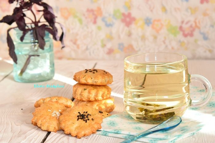 Сырное печенье с базиликом