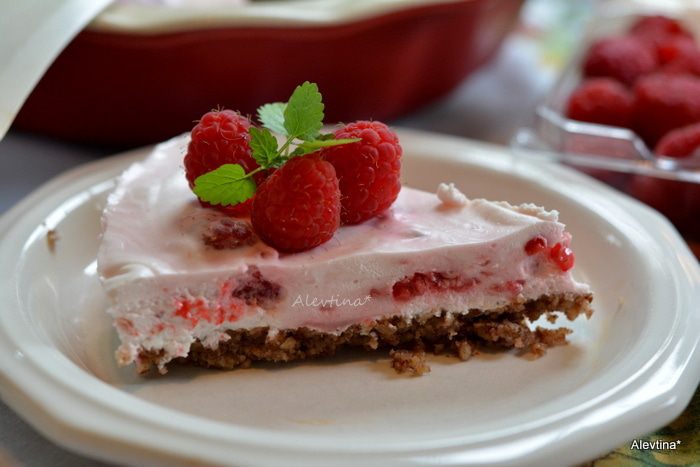 Легкий малиновый тарт