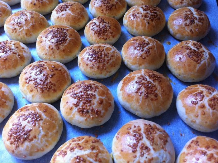 Маленькие булочки с начинкой (Poğaça)