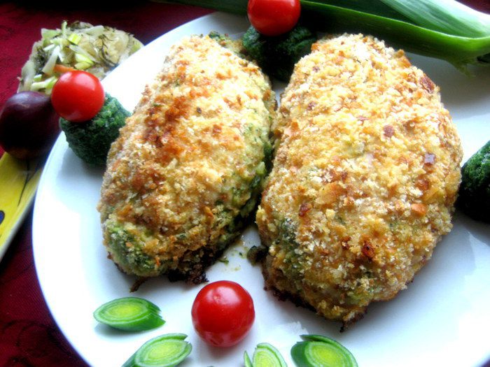 Куриные грудки с сырно-шпинатной "лавой"