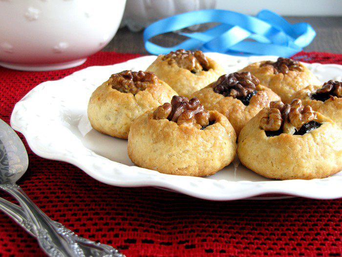 Печенье с черносливом и грецким орехом