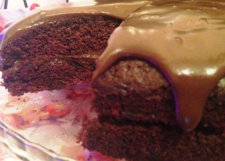 "Сумасшедший" пирог (Crazy Cake)