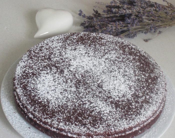 Шоколадный пирог без яиц