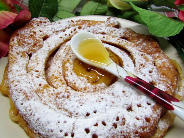 Блины "Улитка" на томатном соке