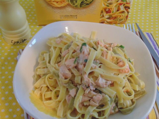 Тальятелле с семгой и лаймом 