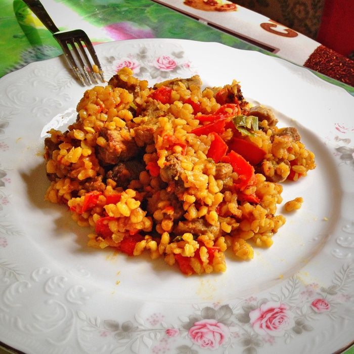 Плов из булгура с индейкой