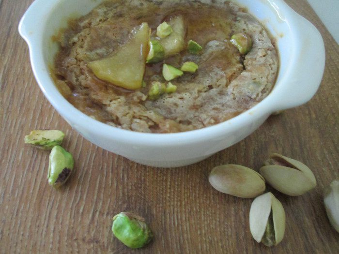 Запеченные с халвой яблоки