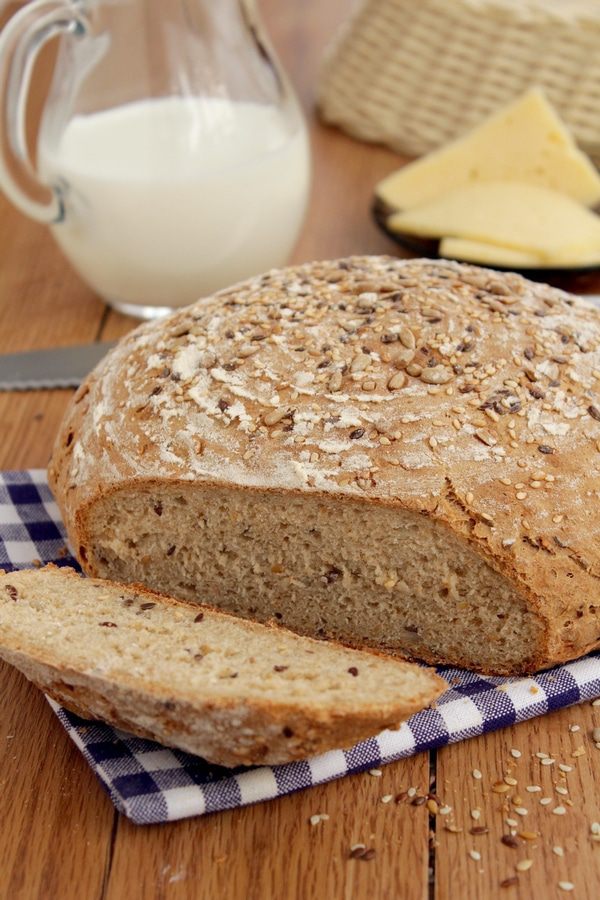 Зерновой пшенично-ржаной хлеб