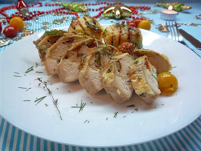 Куриные грудки с картофелем и томатами черри