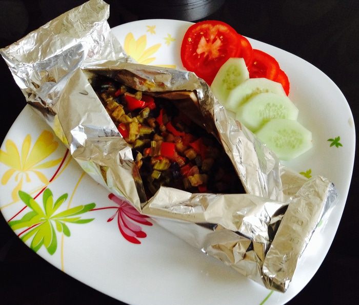 Рыба в конверте с овощами