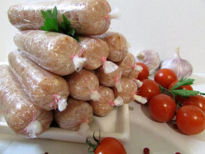 Куриные сосиски