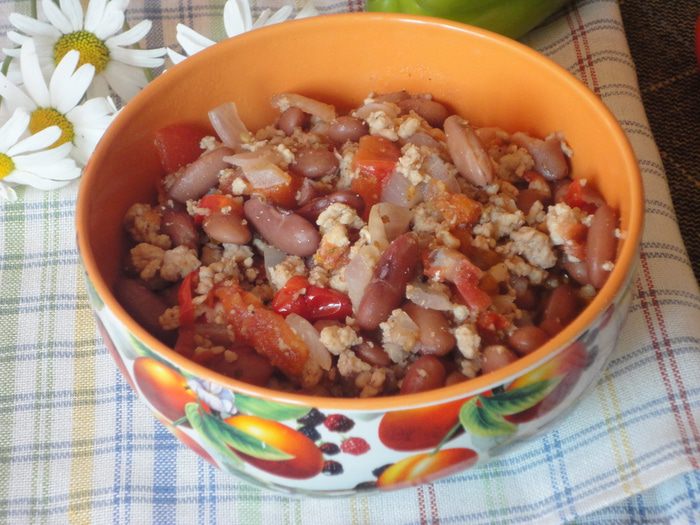 Чили с мясом (Чили кон карне)