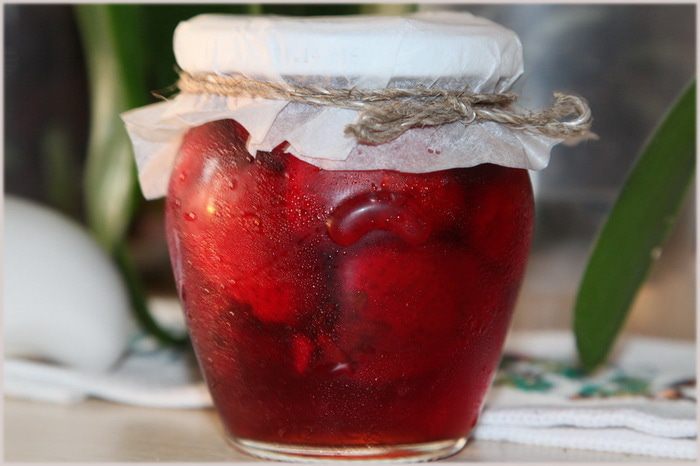 Клубника в собственном соку