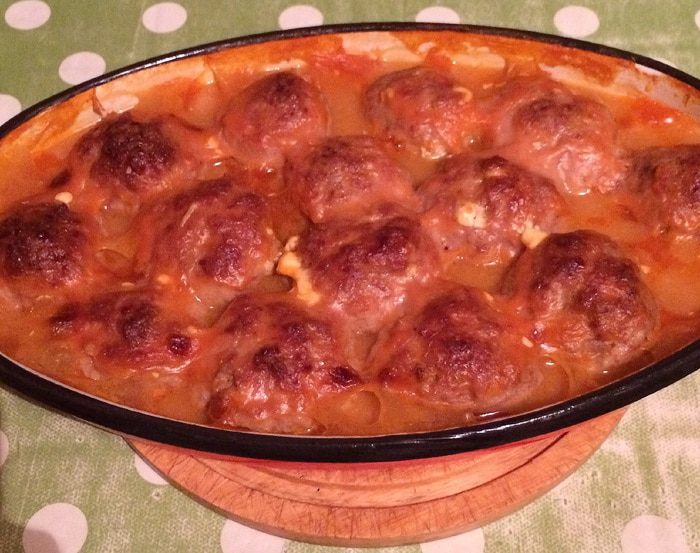 Свиные котлеты в томатном соусе 