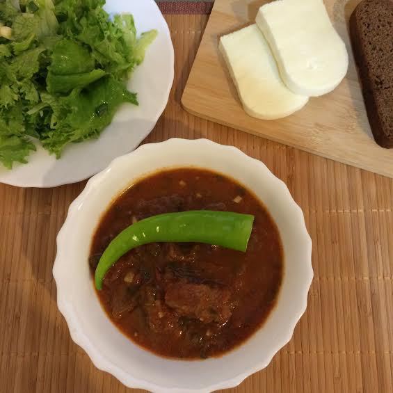 Суп из говядины с помидорами (Острий)