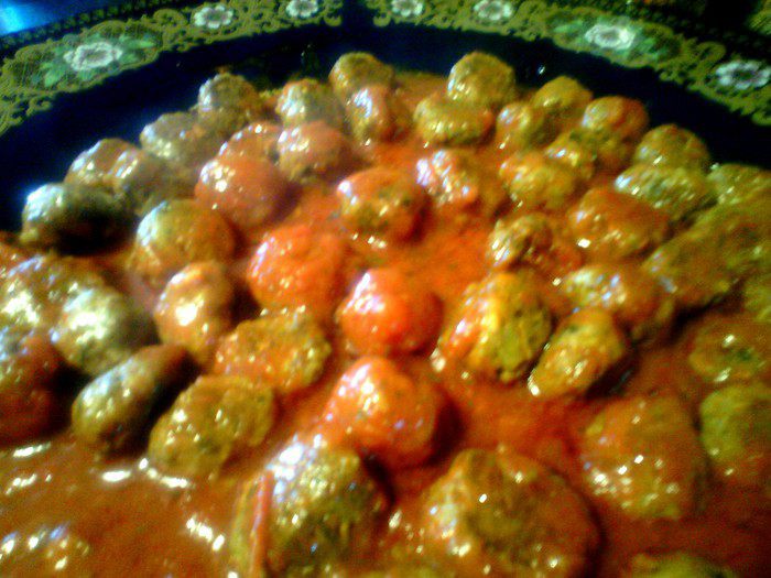 Тефтели из сардин в соусе 