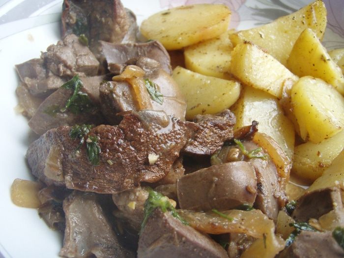 Тушеные бараньи потроха