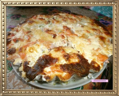 Запеканка с красной рыбой и овощами