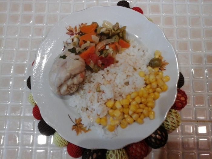 Куриные голени с овощами