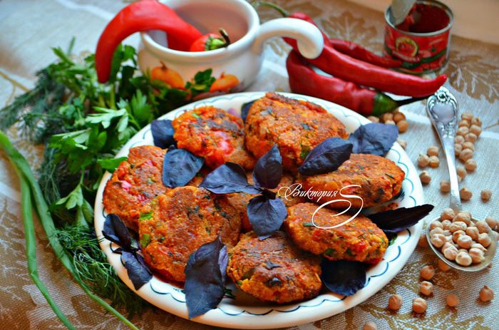 Нутовые индийские котлеты «Пудла»