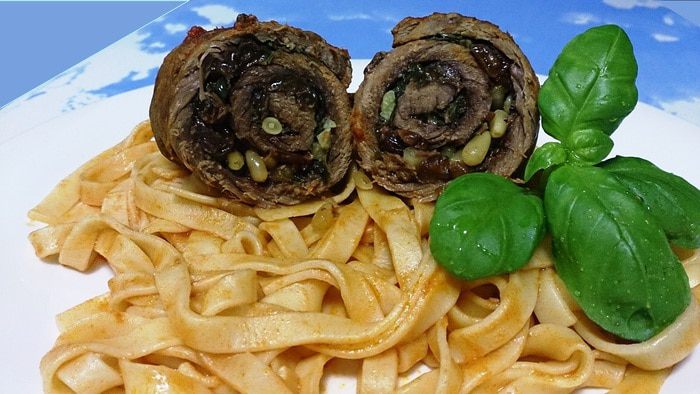 Рулеты из говядины по-неаполитански