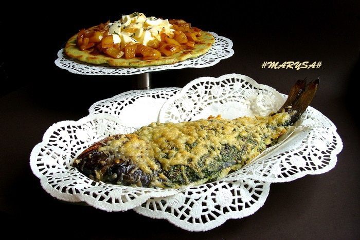 Дорада под пармезаном со сливочно-шпинатной начинкой