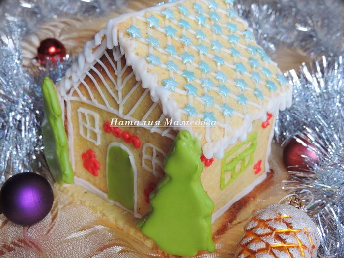 Имбирный пряничный домик
