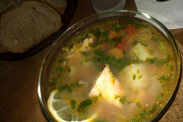 Уха "Царская" с семгой