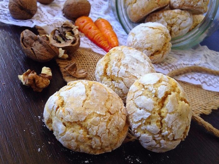 Морковно-ореховое печенье с трещинками